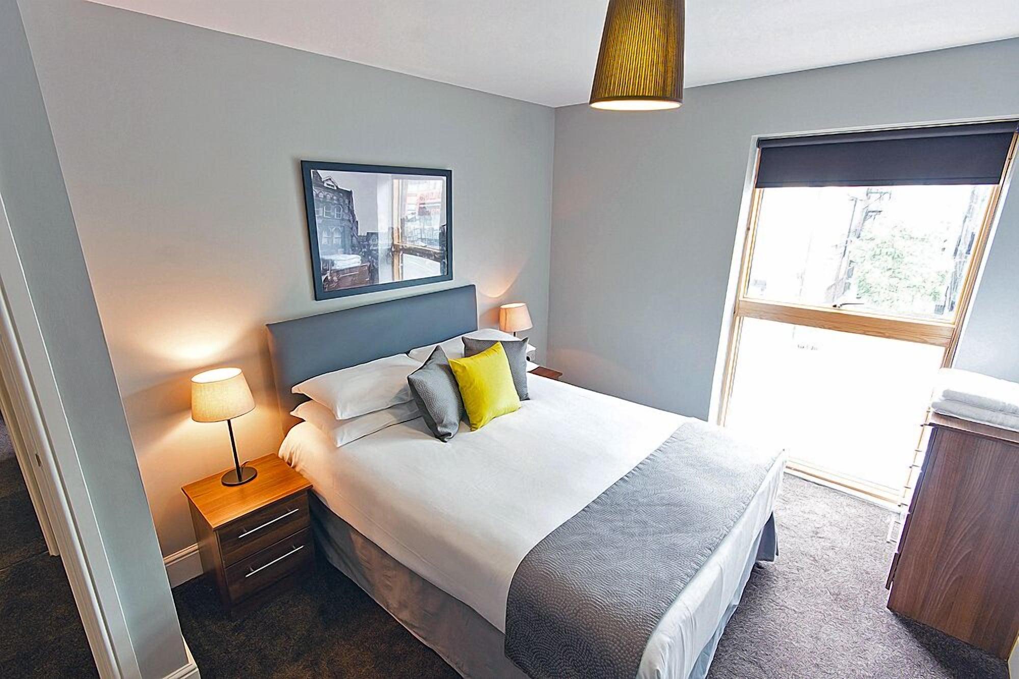 The City Warehouse Aparthotel Manchester Buitenkant foto