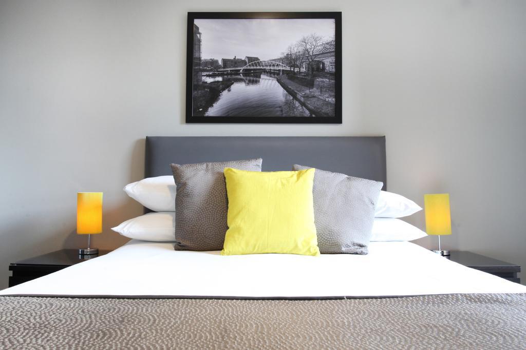 The City Warehouse Aparthotel Manchester Buitenkant foto