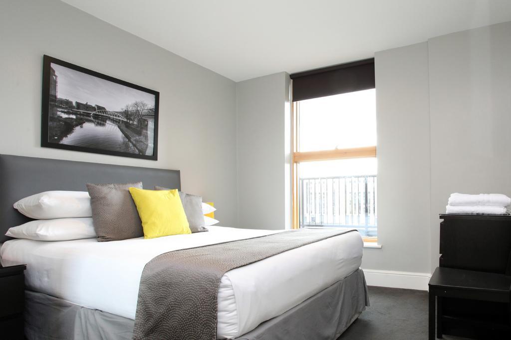The City Warehouse Aparthotel Manchester Buitenkant foto