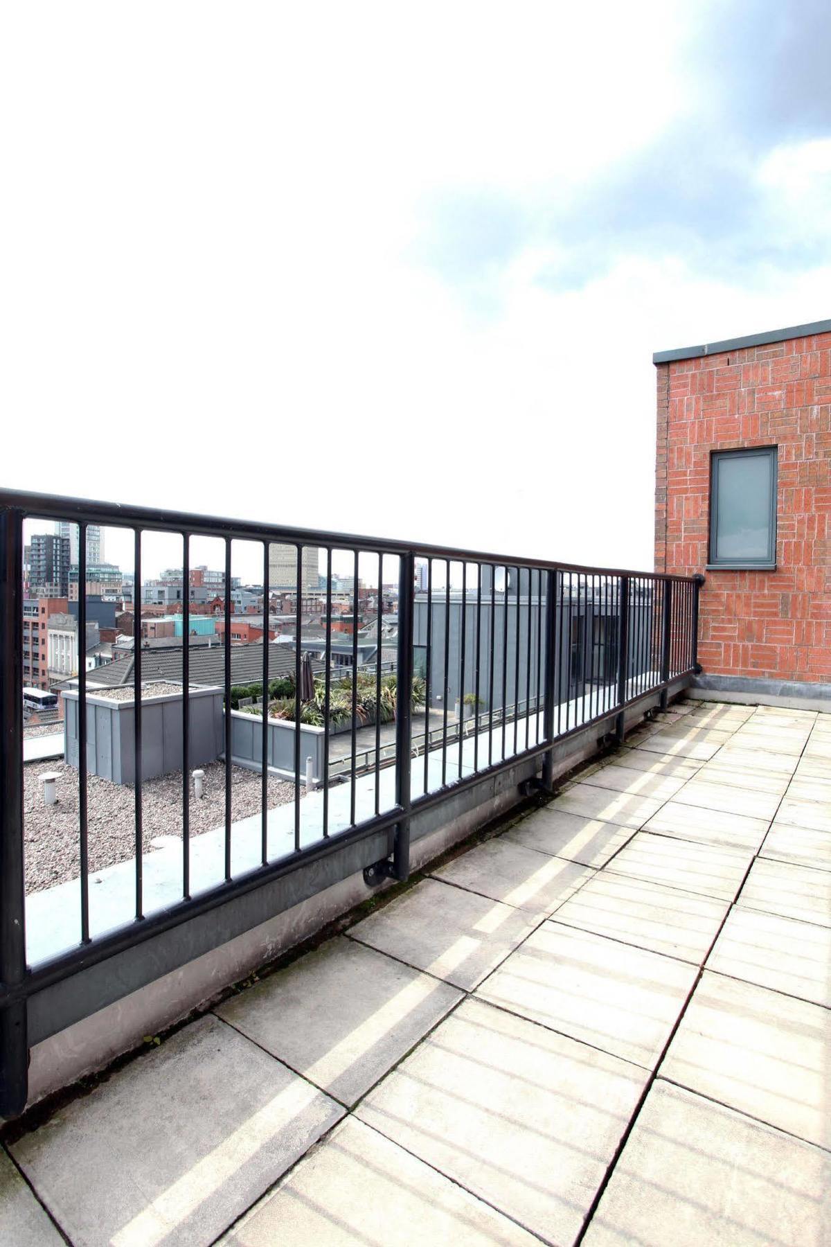 The City Warehouse Aparthotel Manchester Buitenkant foto
